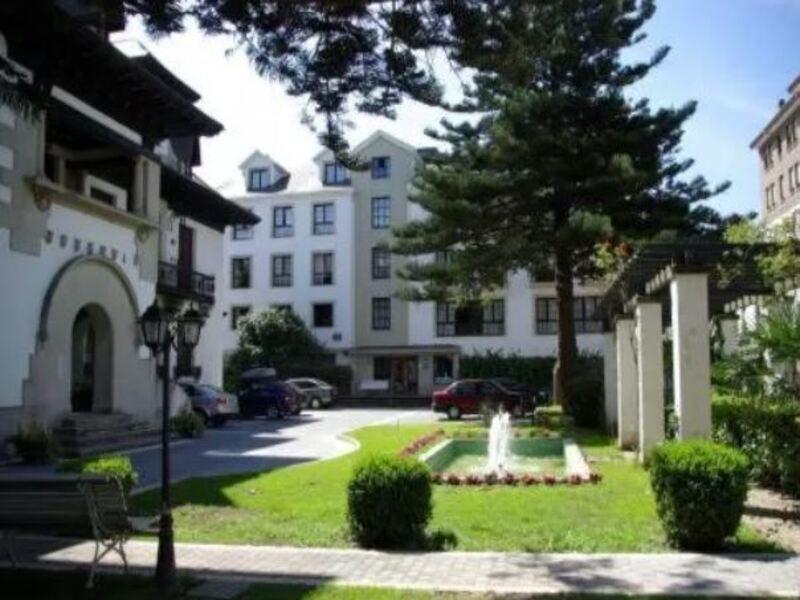 Hotel Y Apartamentos Arias Navia Eksteriør bilde