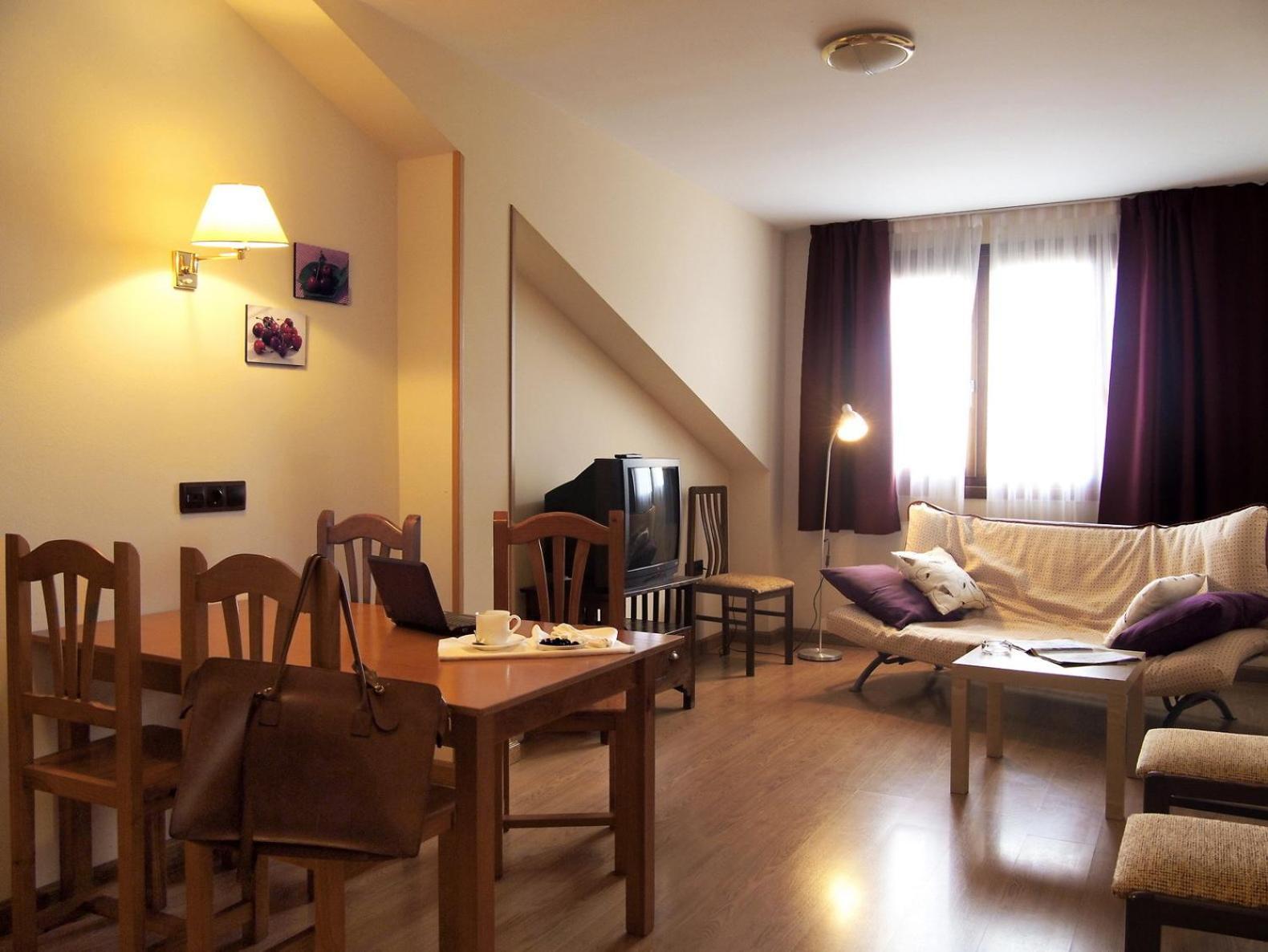Hotel Y Apartamentos Arias Navia Rom bilde